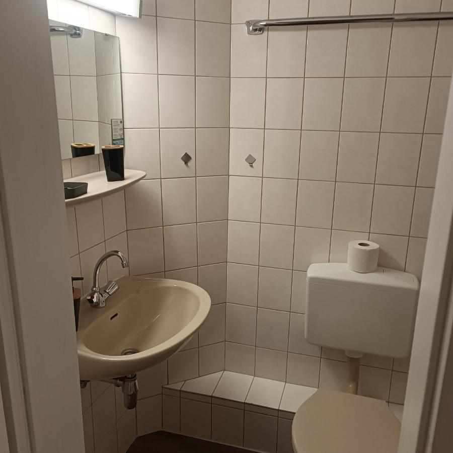 Hotel Hasselberg Kaiserslautern Exteriör bild